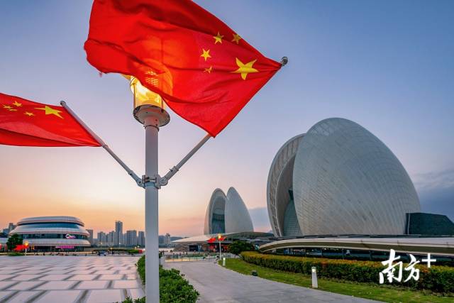 珠海日月贝珠海大剧院。 南方日报资料图 珠海日月贝珠海大剧院。 南方日报资料图