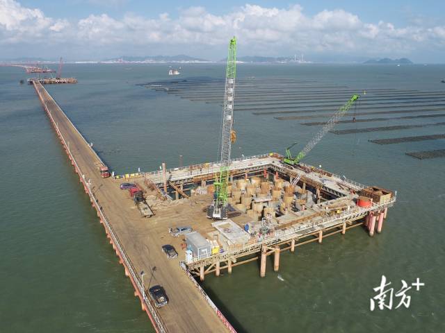 黄茅海跨海通道多个重要节点工程提前完工。