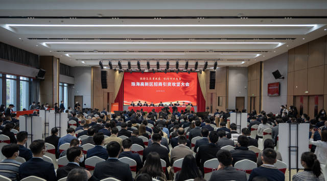    南方+ 钱文攀 拍摄