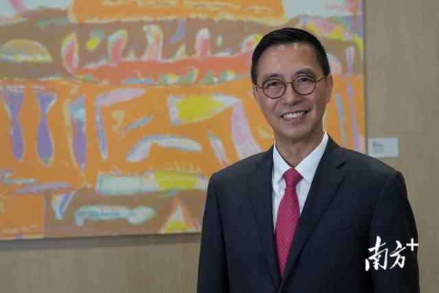 香港特区政府文化体育及旅游局局长杨润雄。