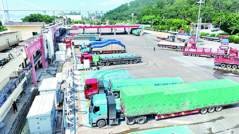 肇庆新能源重卡加速驶入快车道 肇庆新能源重卡加速驶入快车道