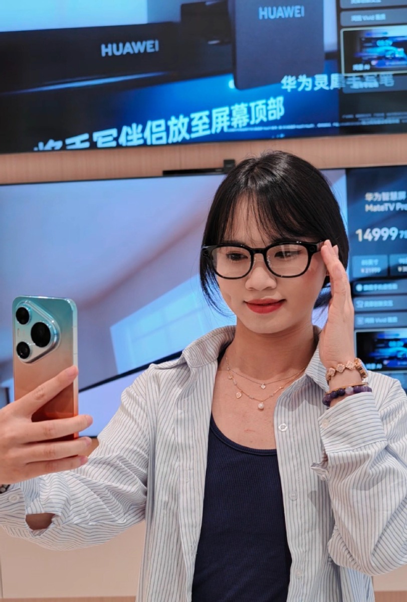 全球近半AI眼镜“东莞造” 全球近半AI眼镜“东莞造”